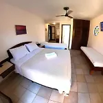 Pousada Casa Amarela